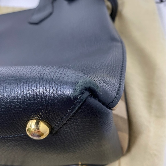 Burberry Medium Banner Bag Black - Picture 4 of 16